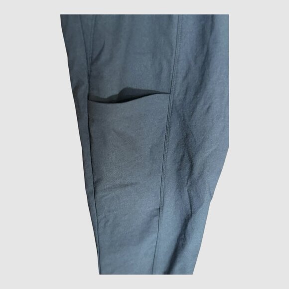 Athleta‎ Wander Stash Skinny Pants Black Nylon Stretch Pockets Size 10 - Picture 4 of 12